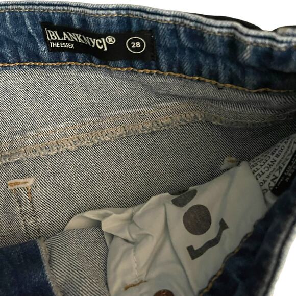 Blank NYC Denim Shorts Women's 28 High Potential The Essex Classic Cut-off NWT - Picture 5 of 11